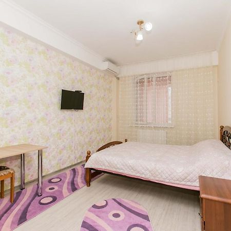 Apartament Spatios In Complex Residential Chisinau Bagian luar foto